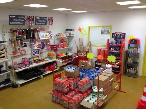 MEDIBAIL - ShowRoom Consommable St Adre Agence de Pays Cœur d'Hérault